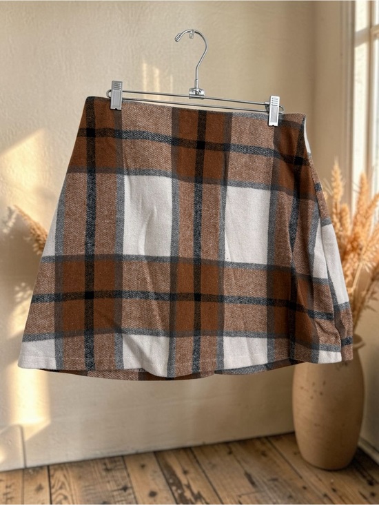 Dresses & Skirts - Plaid A-Line Mini Skirt in Brown and Cream